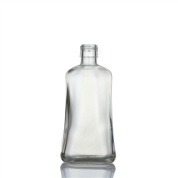 500ml Flint Square Shape Engraved Logo Transparent Spirit Glass Bottle